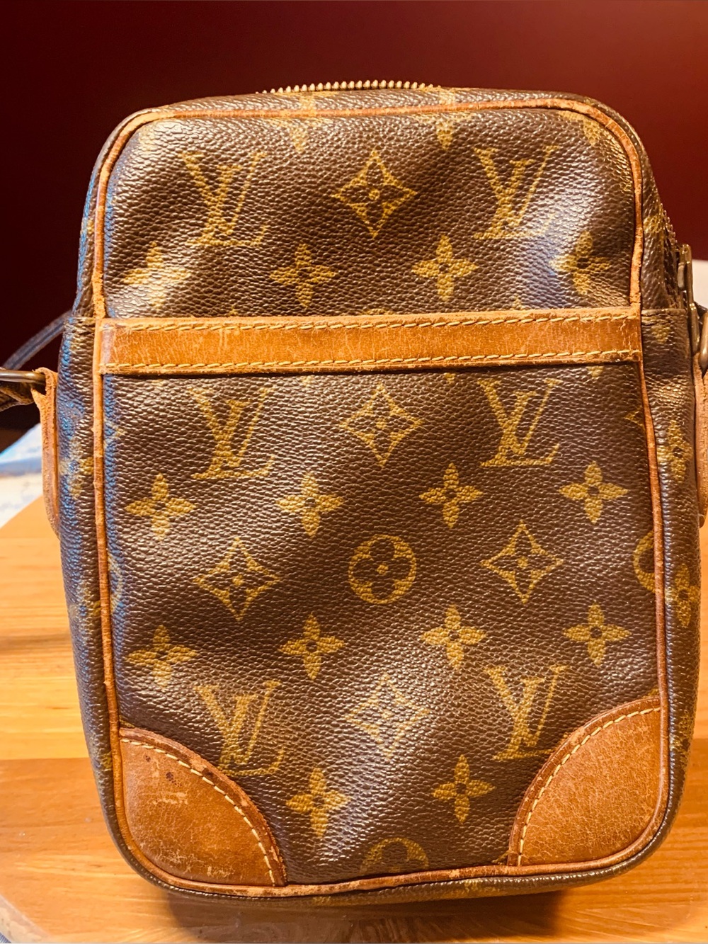 Louis Vuitton Authentic Danube Vintage Shoulder / Cross Body canvas Monogram bag - Picture 3 of 13